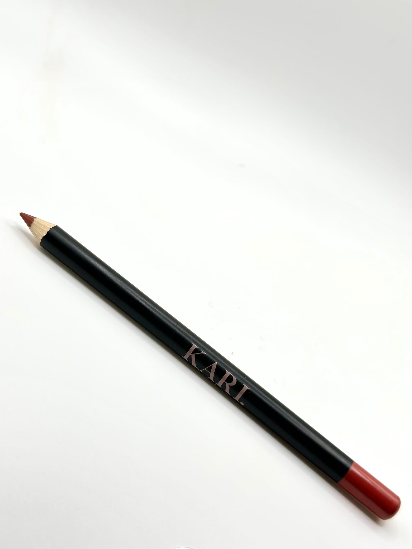 Top Tier Lip Liner